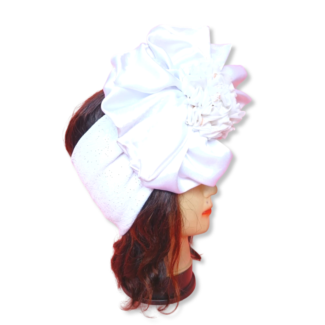 Bandeau blanc avec fleur