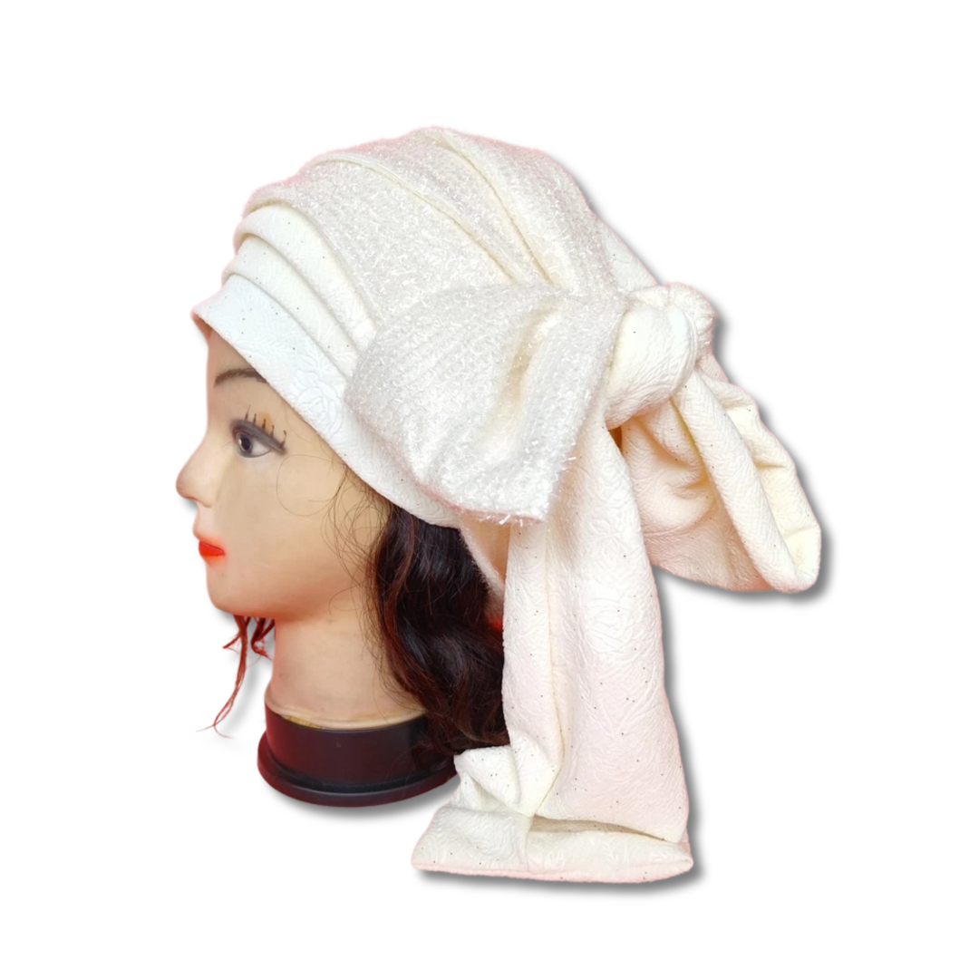 Turban blanc avec attache
