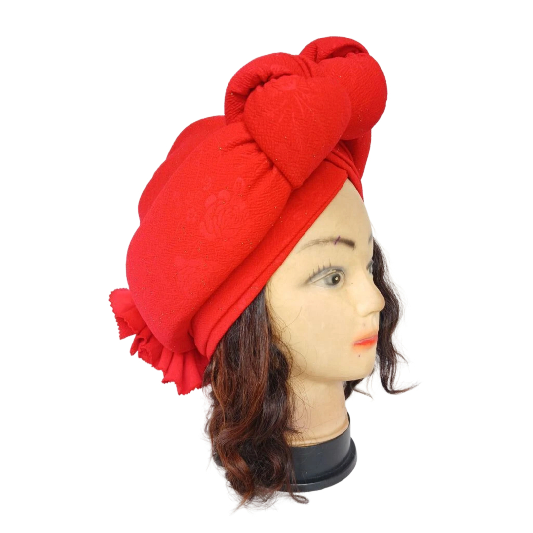 Turban rouge avec grosse bande et noeud