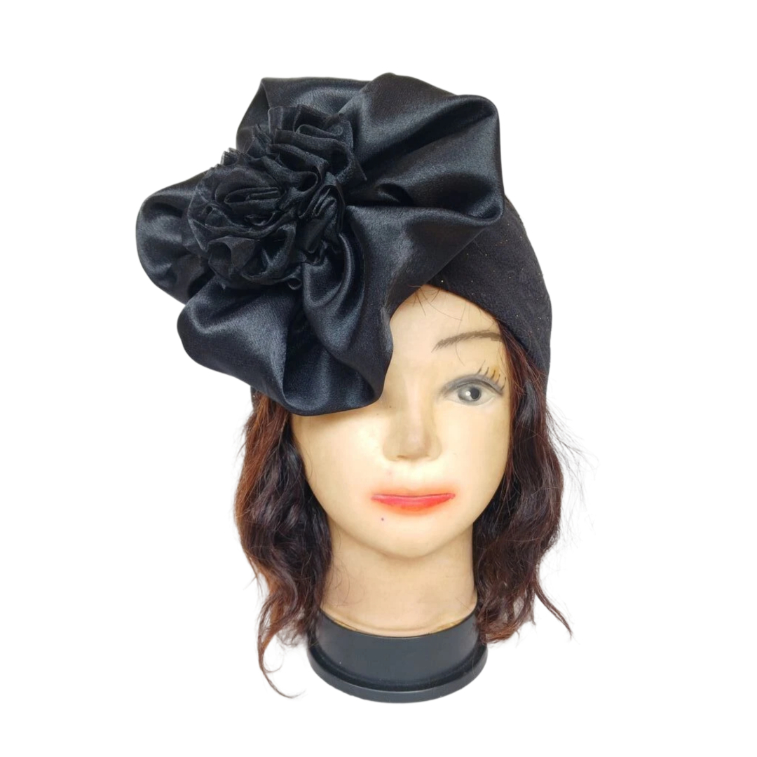 Bandeau noir avec fleur