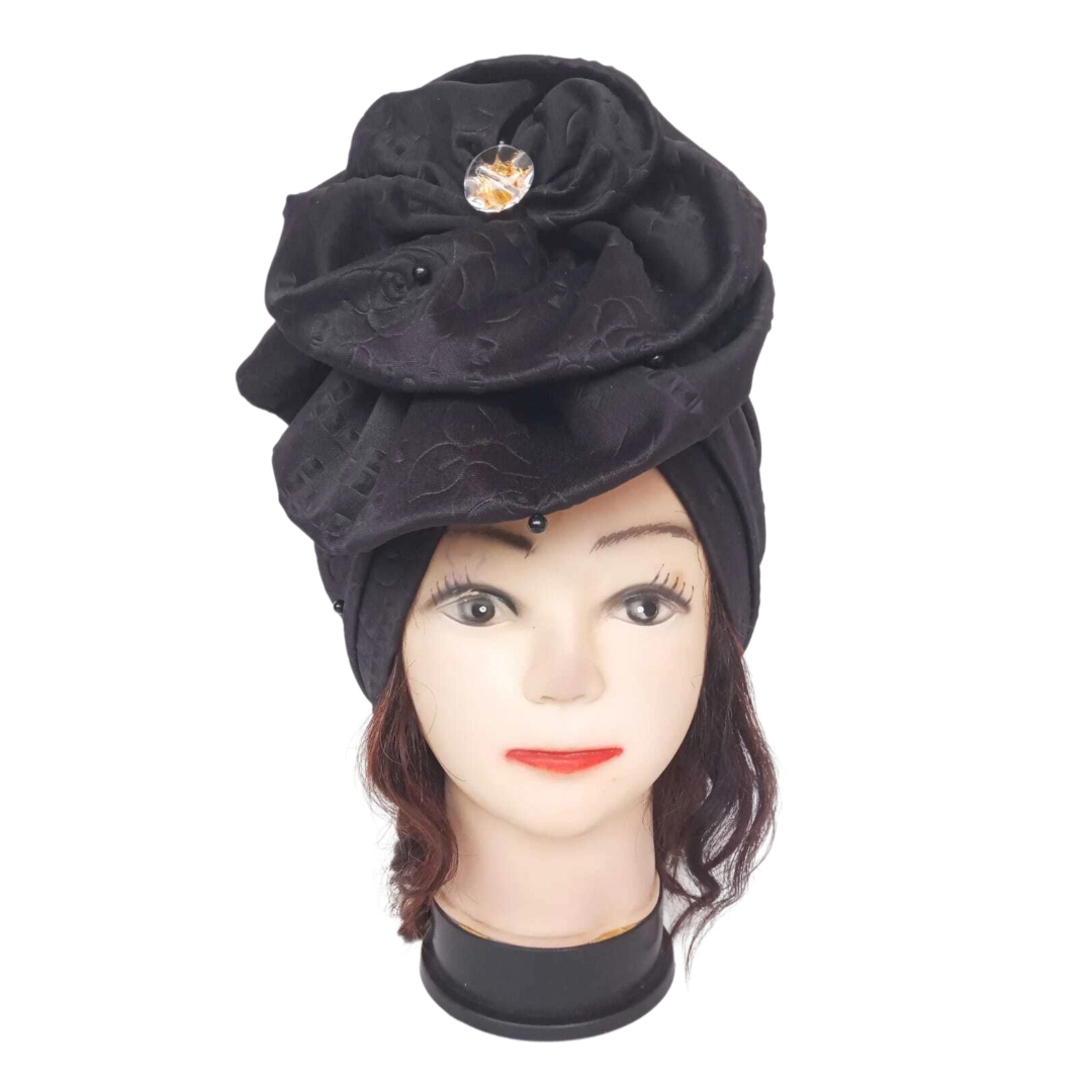 Turban noir avec fleur