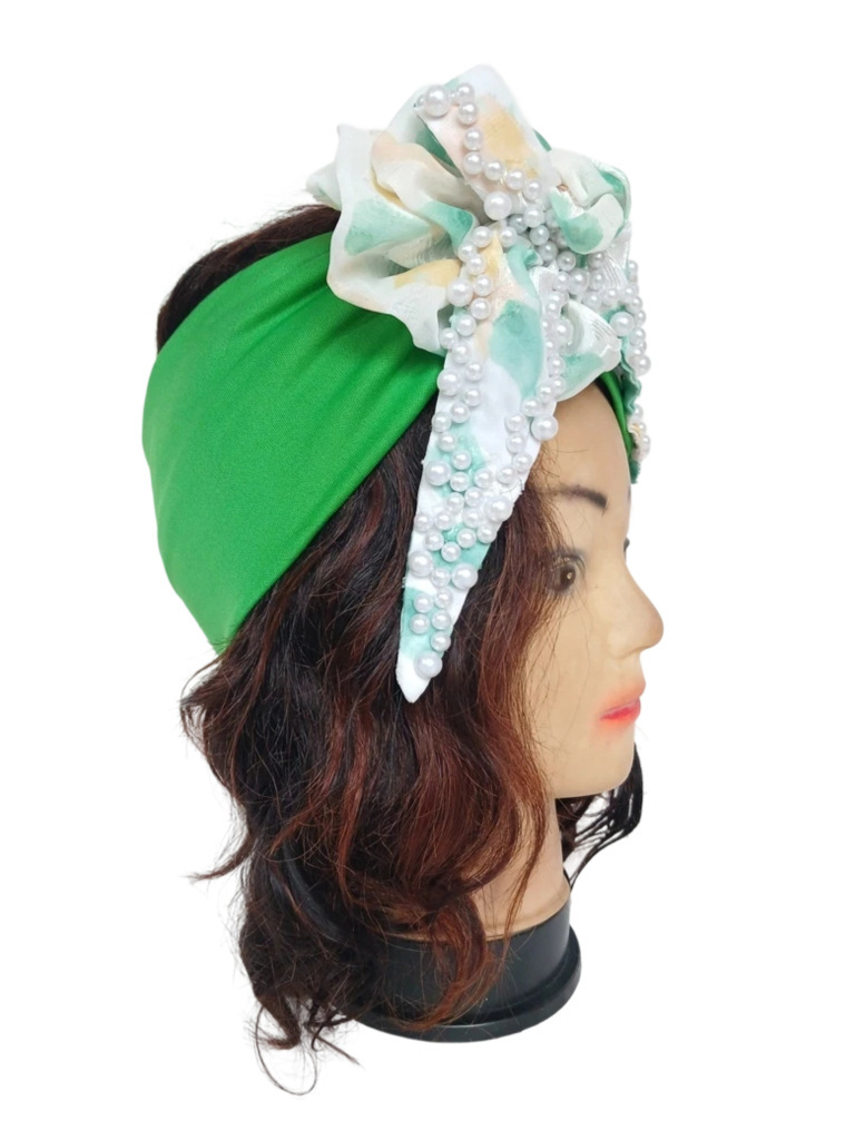 Bandeau fleur vert avec perle