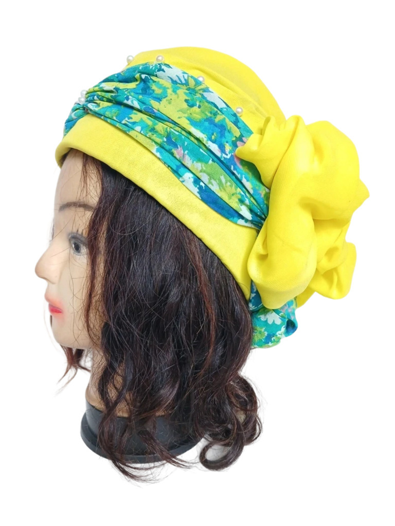 Chapeau jaune mousseline