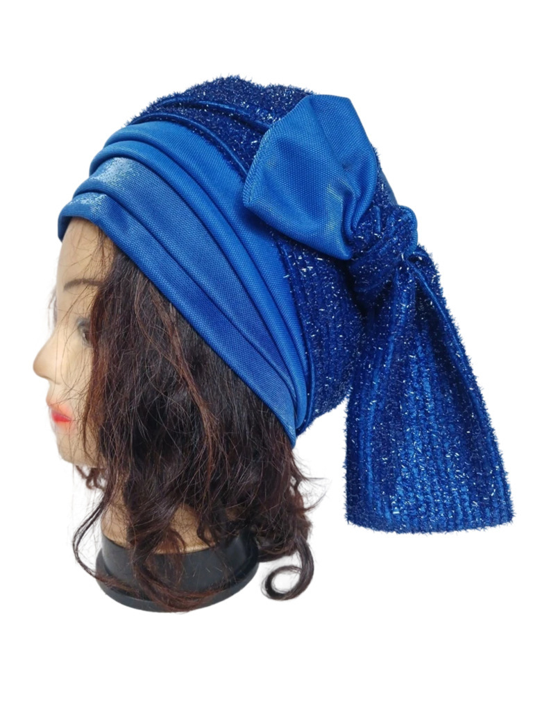 Turban bleu avec attache