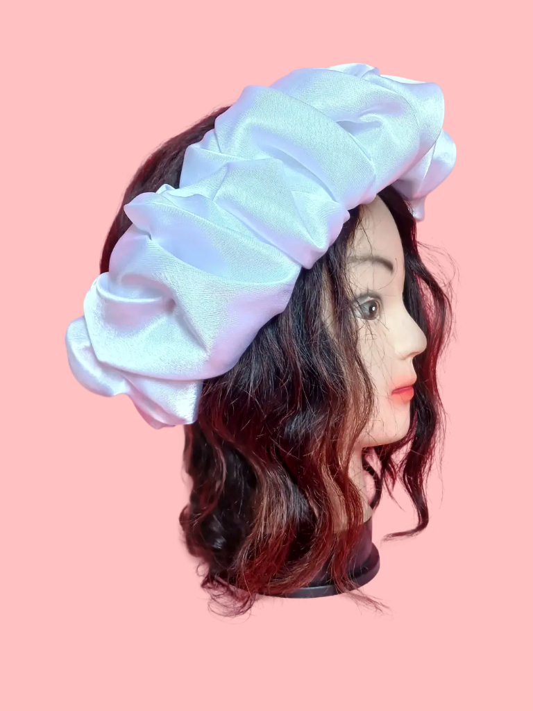 Bandeau blanc avec fleur