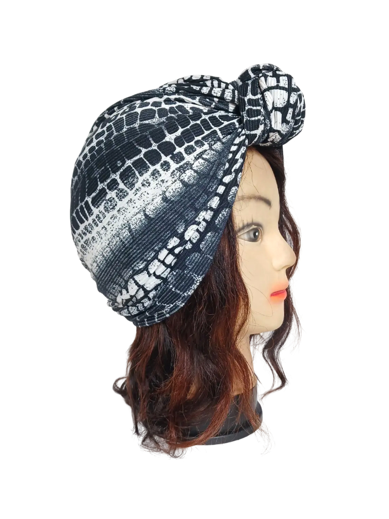 Turban motifs noire avec noeud